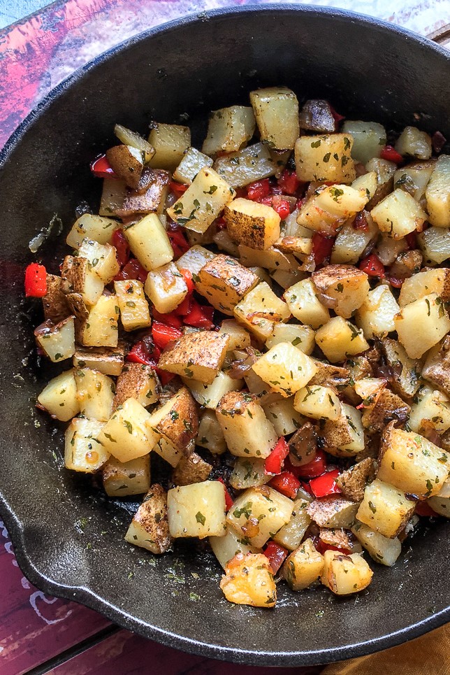 Trying to figure out what to make for breakfast? Try these easy and delicious parmesan breakfast potatoes that are anything but boring.