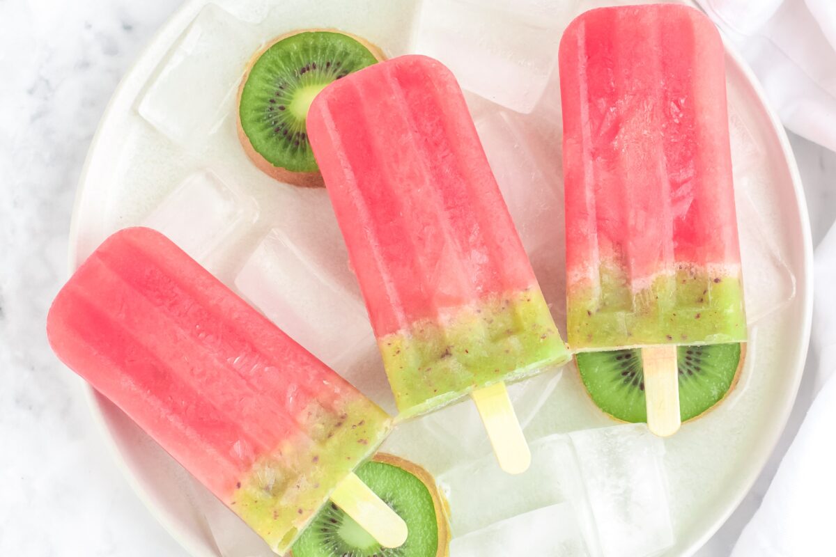 These watermelon kiwi ice pops are healthy, refreshing and easy to make with only 3 ingredients. Perfect for hot summer days!