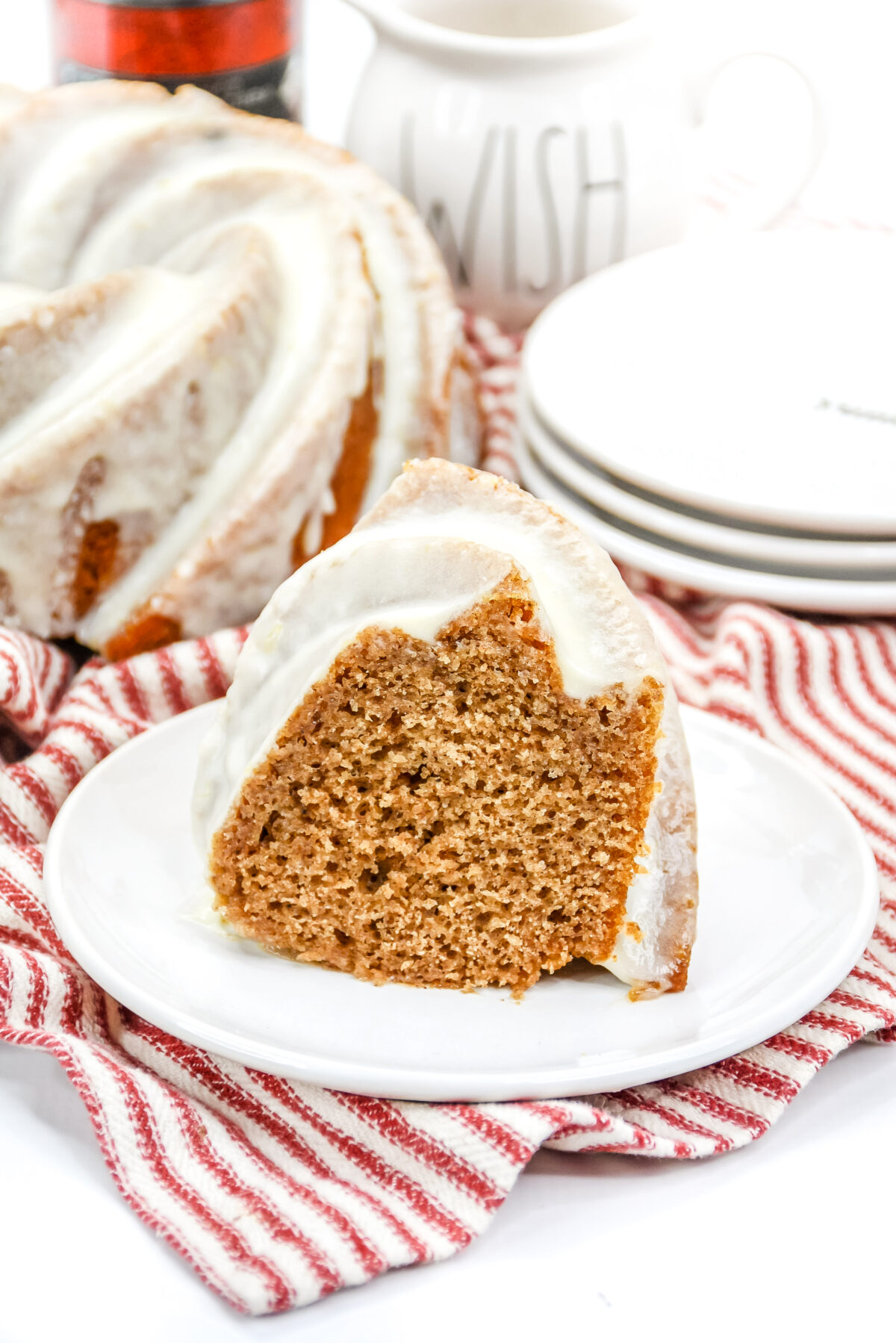 Indulge in a delicious spiced rum bundt cake with rum glaze this holiday season! This easy cake recipe is perfect for any occasion.