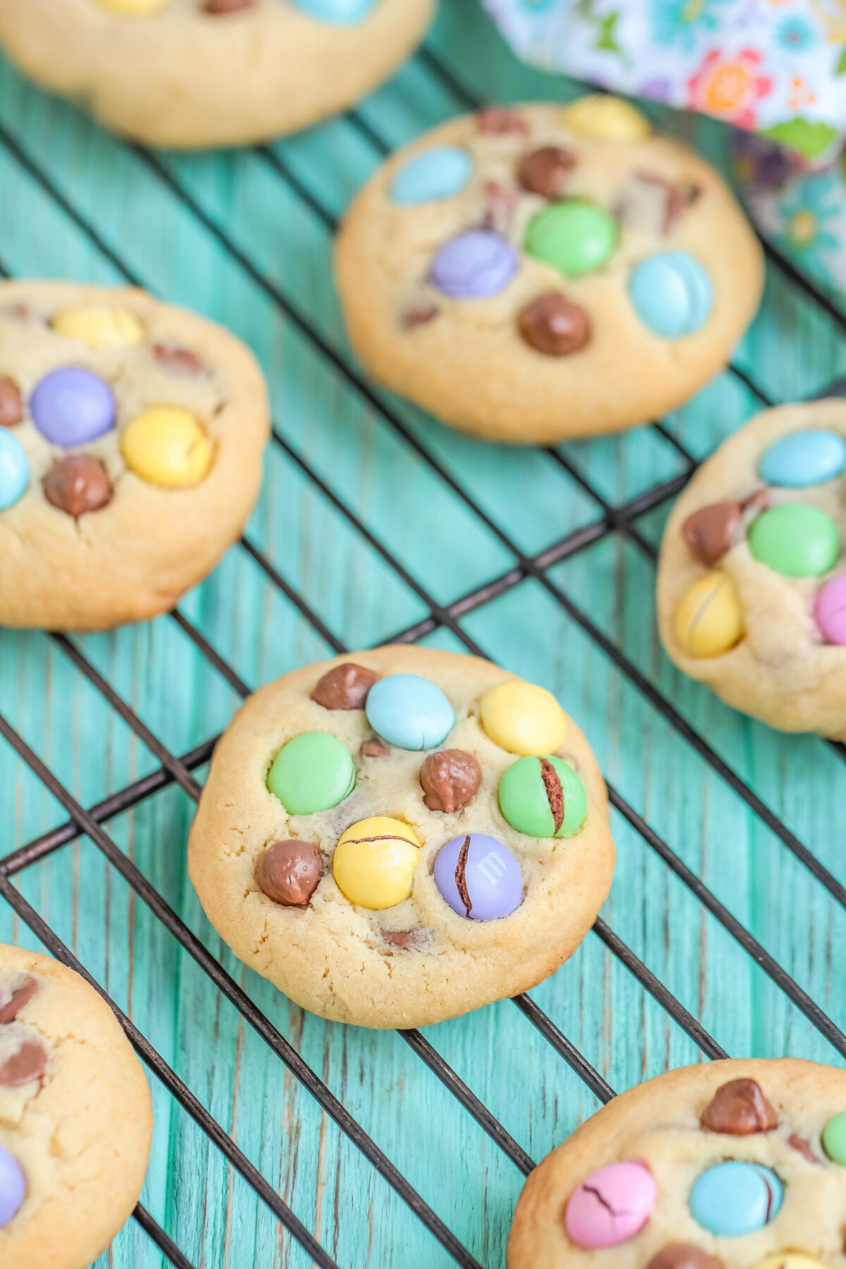 Make your Easter celebrations even sweeter with this delicious, easy-to-follow recipe for homemade Easter chocolate chip cookies.