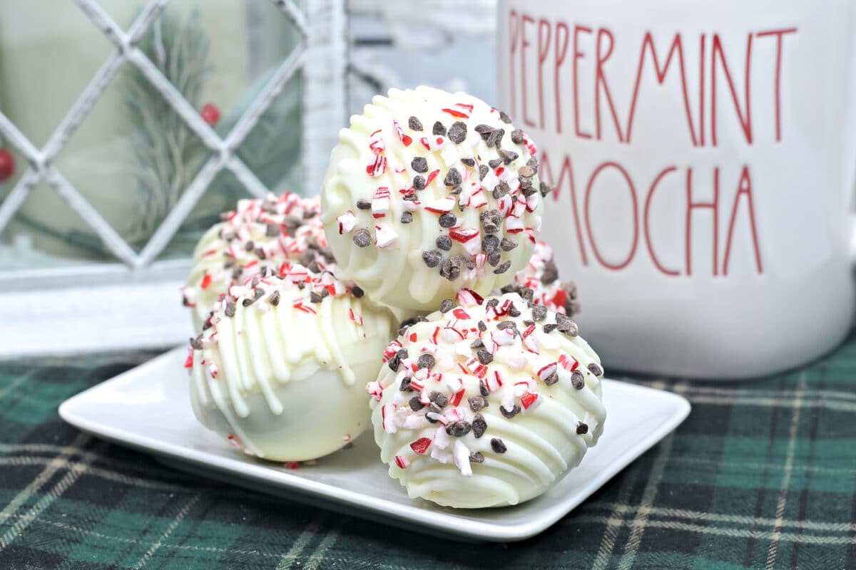 Peppermint White Chocolate Hot Cocoa Bombs - Rosemary & Maple